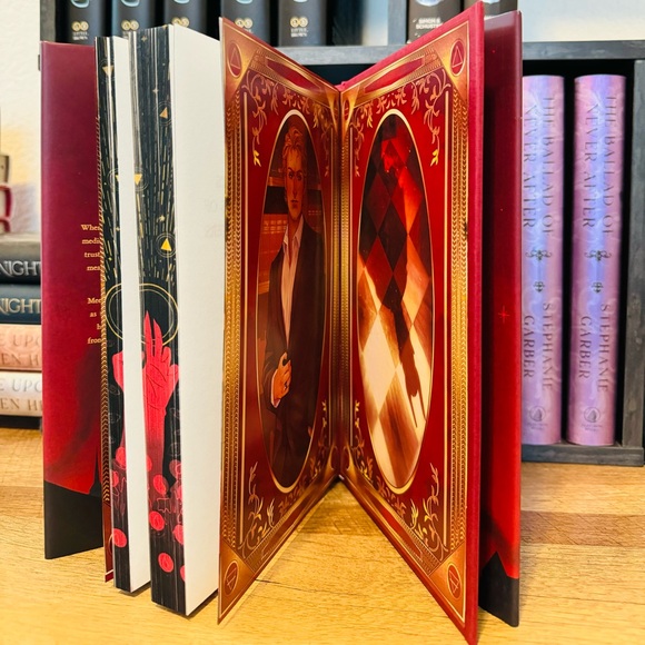 Fairyloot Exclusive Signed Edition Evocation by S.T. Gibson - Picture 7 of 13